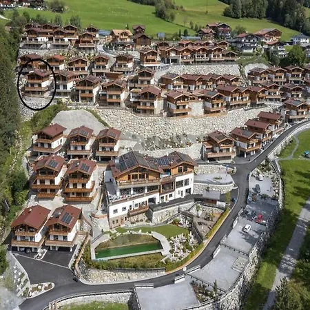 Holiday home In Neukirchen Near Wildkogel Slope Neukirchen am Grossvenediger