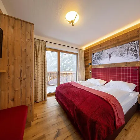 Holiday home In Neukirchen Near Wildkogel Slope