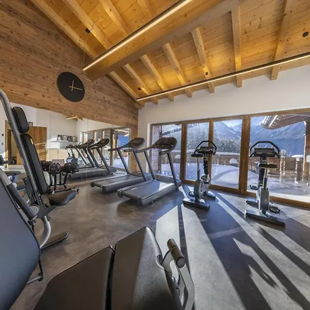 Holiday home In Neukirchen Near Wildkogel Slope
